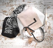Ofertas de Bolsos  en el folleto de Sfera