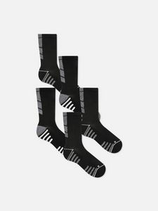 Oferta de Pack de 5 pares de calcetines deportivos por 8€ en Primark