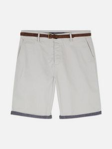 Oferta de Pantalones cortos chinos con cinturón por 18€ en Primark