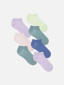 Oferta de Pack de 7 pares de calcetines deportivos por 4€ en Primark