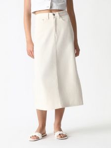 Oferta de Falda midi vaquera por 17,99€ en Lefties
