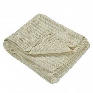 Oferta de Plaid Dinamarca natural 130x170 por 25,99€ en Tramas+