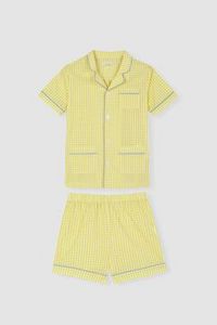 Oferta de Pijama corto vichy amarillo niño por 15,99€ en Fifty Factory