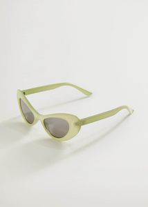 Oferta de Gafas de sol cat8 por 5,99€ en MANGO