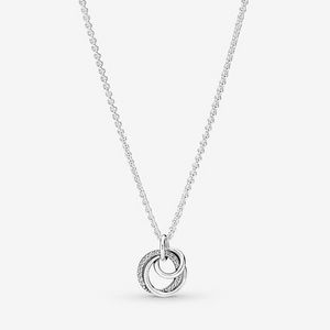 Oferta de Collar con Colgante Círculo Familiar Siempre por 69€ en Pandora