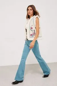 Oferta de Chaleco Avec Vous por 39,99€ en Springfield