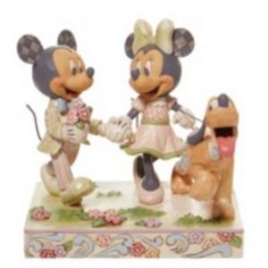 Oferta de Enesco figurita Mickey, Minnie y Pluto Spring por 93€ en Disney