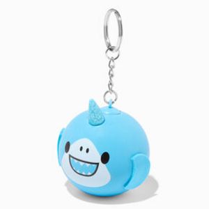 Oferta de Blue Shark Stress Ball Keychain por 5€ en Claire's