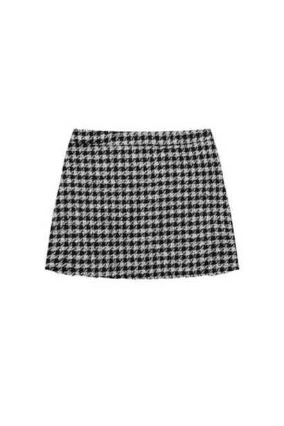 Oferta de Minifalda pata de gallo por 19,99€ en Pull & Bear
