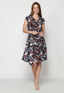 Oferta de Black Floral Tropical Print Short Sleeve Long Dress for Women por 36,99€ en Koröshi