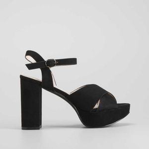 Oferta de Sandalia tacón plataforma PICCOLA PIU por 39,99€ en Merkal