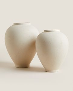 Oferta de JARRÓN LOZA ACABADO RUGOSO por 39,99€ en ZARA HOME