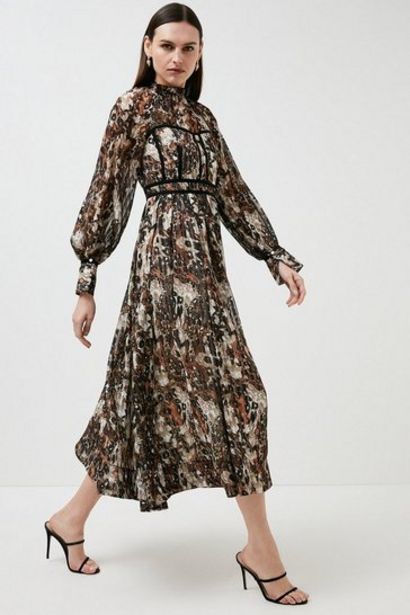 Oferta de Leopard Woven Tape Detail Drama Maxi Dress por 147,5€