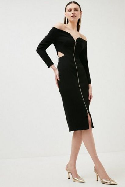 Oferta de Structured Crepe Zip Forever Bardot Dress por 203,2€
