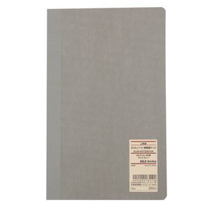 Oferta de High Quality Paper Slim Notebook A5 Light Grey por 3,95€ en Muji