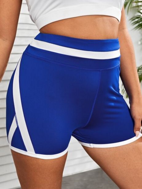 Oferta de Shorts deportivos con malla en contraste por 6€