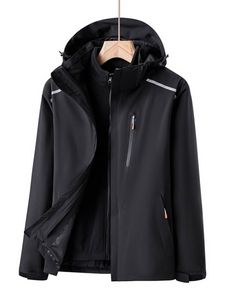 Oferta de Hombres Cazadora deportiva con cremallera con capucha con forro polar por 31€ en SheIn