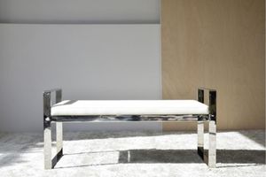 Oferta de BANCO STEEL WHITE por 440€ en Círculo Muebles
