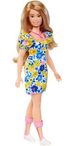 Oferta de Barbie Fashionista Muñeca síndrome de Down por 14,99€ en Fisher-Price
