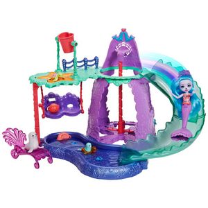 Oferta de Royal Enchantimals Ocean Kingdom Parque acuático de Shayda Sea Lion Muñeca con set de juego de agua por 29,99€ en Barbie