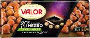 Oferta de Chocolate Valor 70% negro con avellanas 250 g por 2,99€ en Froiz