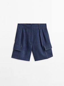 Oferta de Bermuda Cargo Lino Pespuntes por 69,95€ en Massimo Dutti
