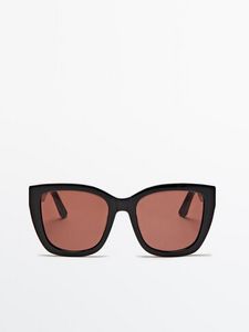 Oferta de Gafas De Sol Oversize por 59,95€ en Massimo Dutti