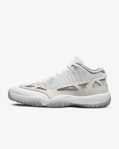 Oferta de Air Jordan 11 Retro Low IE por 89,97€ en Nike