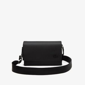 Oferta de Bolso unisex Lacoste Chantaco en piel de becerro con cierre de solapa por 170€ en Lacoste