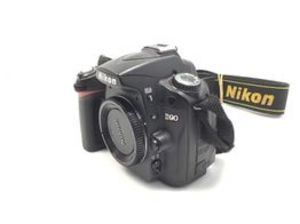 Oferta de Camara digital reflex nikon d90 por 156,95€ en Cash Converters