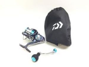 Oferta de Carrete pesca daiwa esmeraldas xlt3000s-h por 63,95€ en Cash Converters