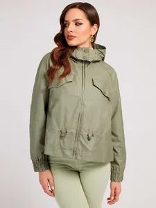 Oferta de Chaqueta rompevientos con capucha por 80€ en Guess