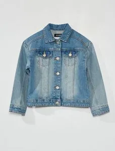 Oferta de Cazadora vaquera por 17€ en Kiabi