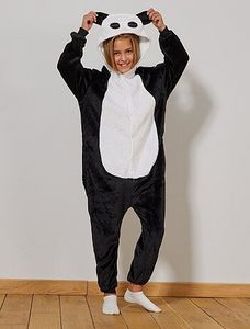 Oferta de Disfraz de oso panda por 26€ en Kiabi