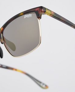 Oferta de Gafas de sol Fira por 30€ en Superdry