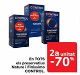 Oferta de En TODOS los preservativos N ature y Finíssimo CONTROL en Carrefour