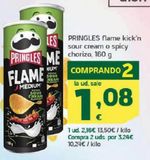 Oferta de Flame kick'n sour cream o psicy chorizo PRINGLES por 2,16€ en HiperDino