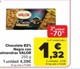 Oferta de Chocolate 82% Negro con almendras VALOR  por 4,39€ en Carrefour
