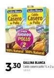 Oferta de Gallina Blanca Caldo  Galina Blanca Caldo  Casero Casero  de Pollo  de Pollo  PACK  AHORRO  POLLO 2  100% Natural 100% Natural  GALLINA BLANCA  3.30 Caldo casero pollo 1Lx2u.  [CA  en Coviran