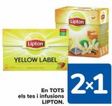 Oferta de En TODOS los tés e infusiones LIPTON en Carrefour