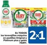 Oferta de En TODOS los lavavajillas máquina en pastillas Original y Platinum Plus y geles FAIRY  en Carrefour