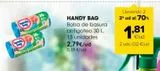 Oferta de Bolsas de basura antigoteo 30 L, 15 unidades HANDY BAG por 2,79€ en Autoservicios Familia