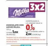 Oferta de 125g  Milka  CHOCOLATE CON LECHE MILKA. 125 g  Unidad 1,05€  (8,40€/kg)  3x2  COMPRANDO 3. LA UNIDAD SALE A  0,90  Las 3 unidades salen a  2,10€ (5,60€/kg)  También 3x2 en chocolate con almendras o av en Hipercor