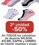 Oferta de En TODOS los calcetines de deporte WILSON, KELME, KAPPA u UMBRO de infantil, hombre y mujer  en Carrefour