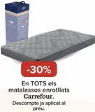 Oferta de En TODOS los colchones enrollados Carrefour  en Carrefour