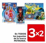 Oferta de En TODOS los juguetes de la marca PETRONIX en Carrefour