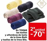 Oferta de En TODAS las toallas y alfombras de baño de la línea Bath y toallas de la línea Sila en Carrefour