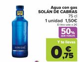 Oferta de Agua con gas SOLÁN DE CABRAS por 1,5€ en Carrefour